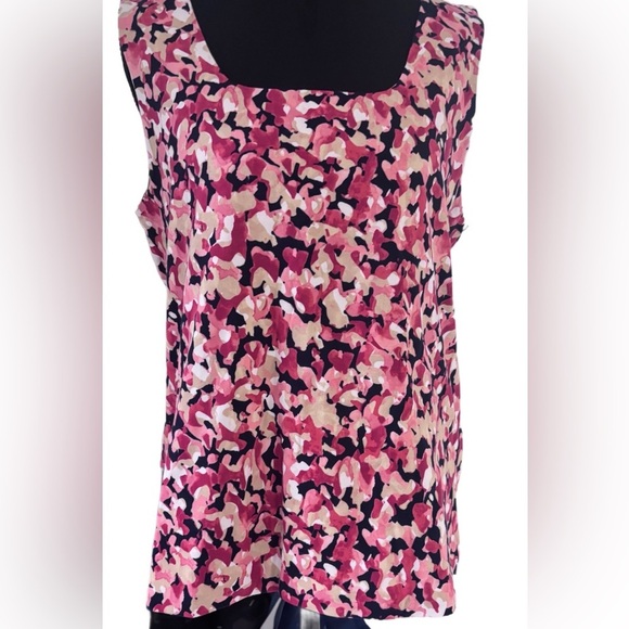 C- Chicos Floral Print square neck Tank Top NWT - Picture 4 of 17